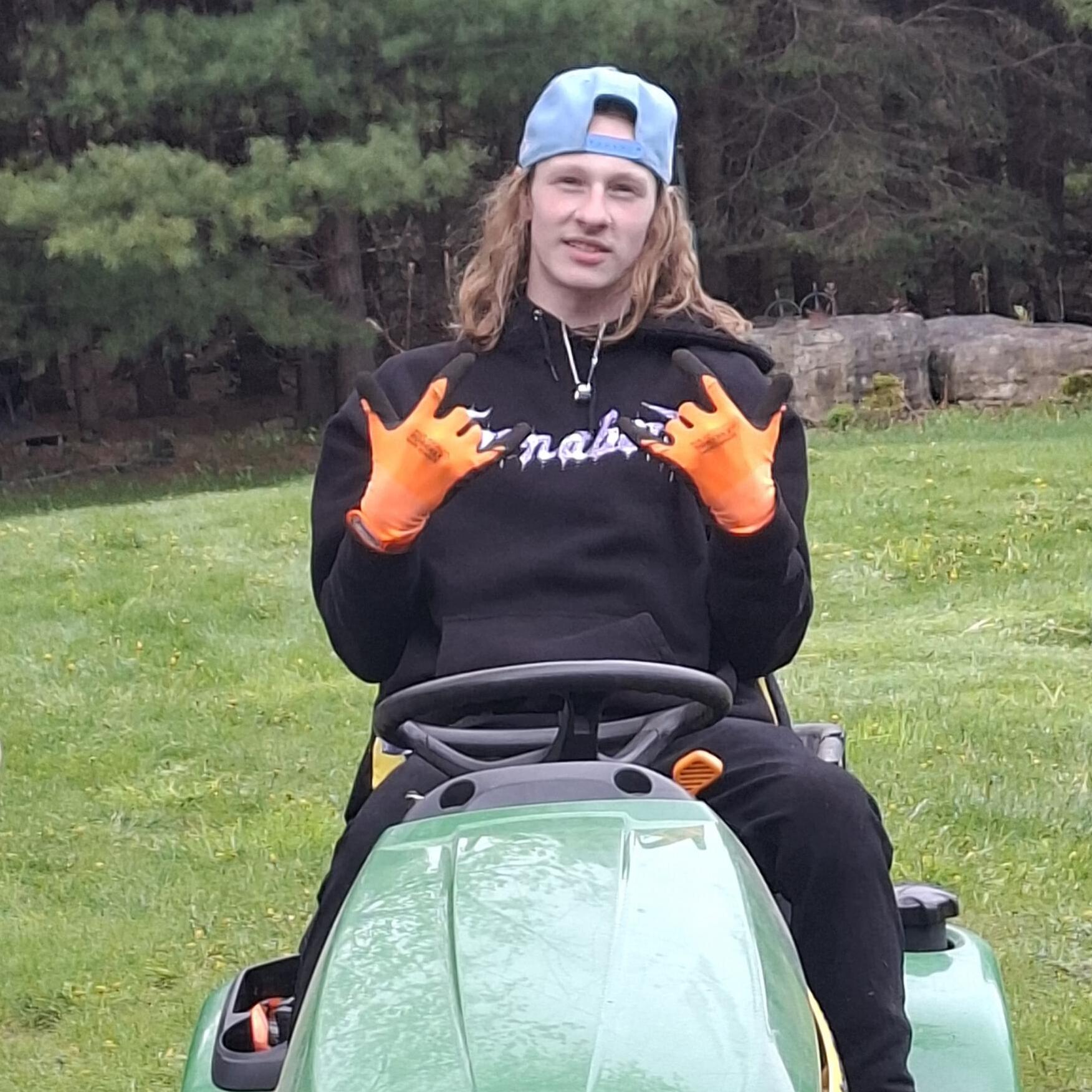 Experienced Gardener in Caledon, Ontario Landscaping Services at $22.00/Hour